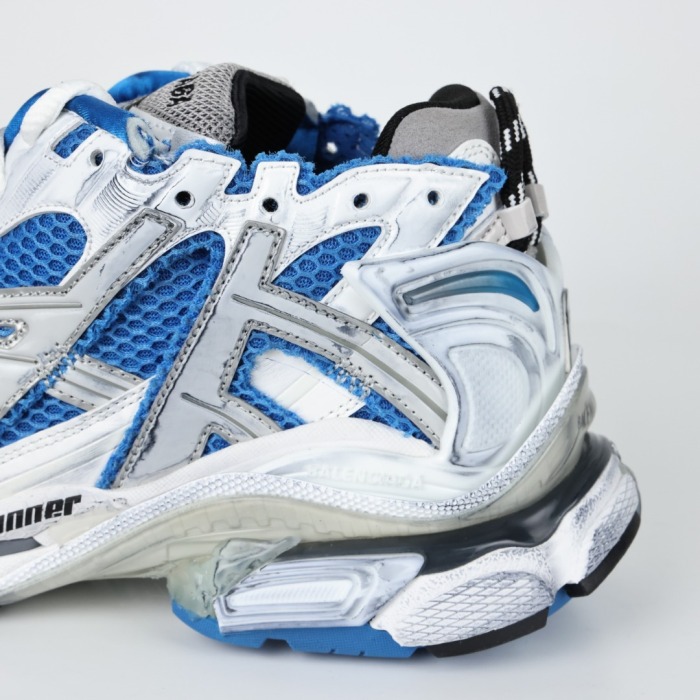 Balenciag* Runner Sneaker Blue Grey
