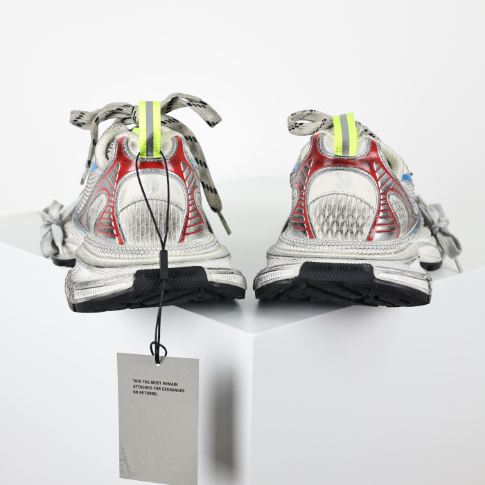 Balenciag* 3XL Ski Sneaker 'Worn-Out - White Blue Red'