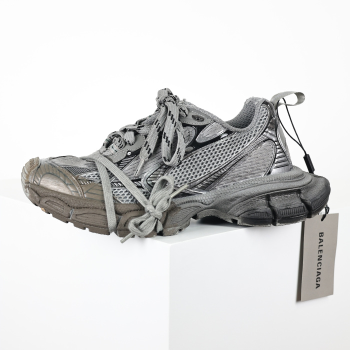Balenciaga 3XL Sneakers Brown Khaki