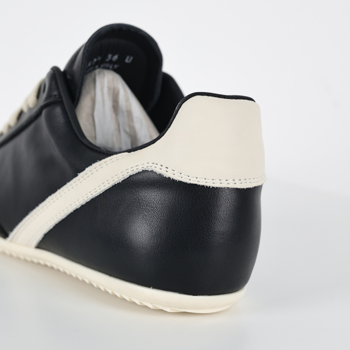 R!ck Owens Concordians Minimal Sneaker Black Milk