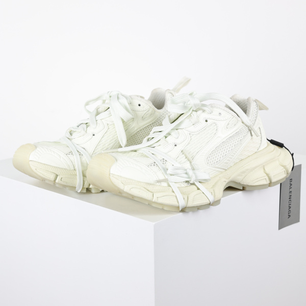 Balenciaga 3XL White Distress