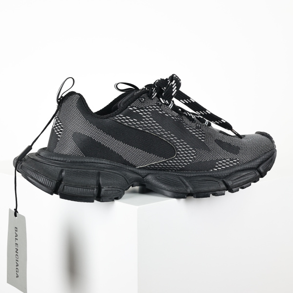 Balenciaga 3XL x Under Armour Black