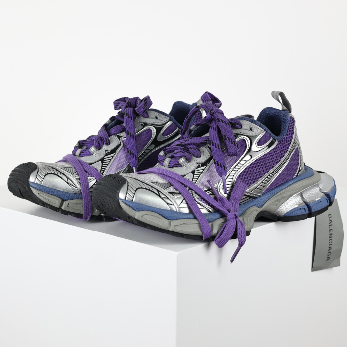 Balenciaga 3xl Gradient Sneakers