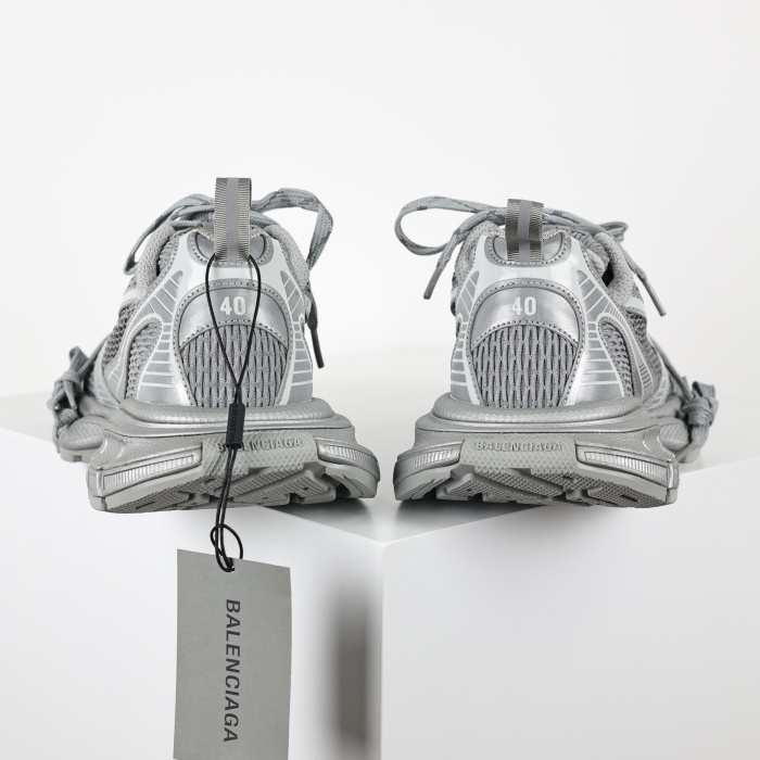 Balenciaga 3XL Sneakers Grijs-Zilver collectie