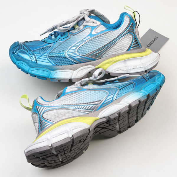 Balenciaga 3XL Toe Spray Sneakers Blue