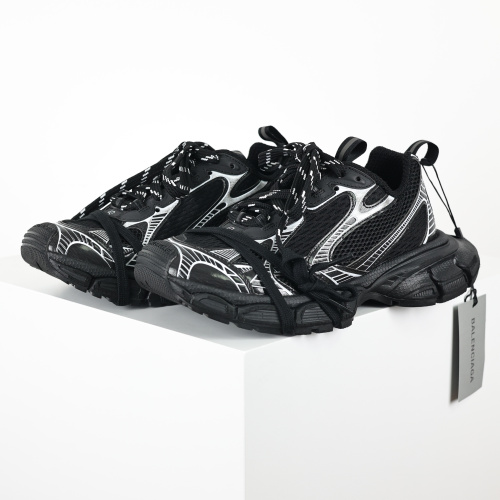 Balenciaga 3XL Black