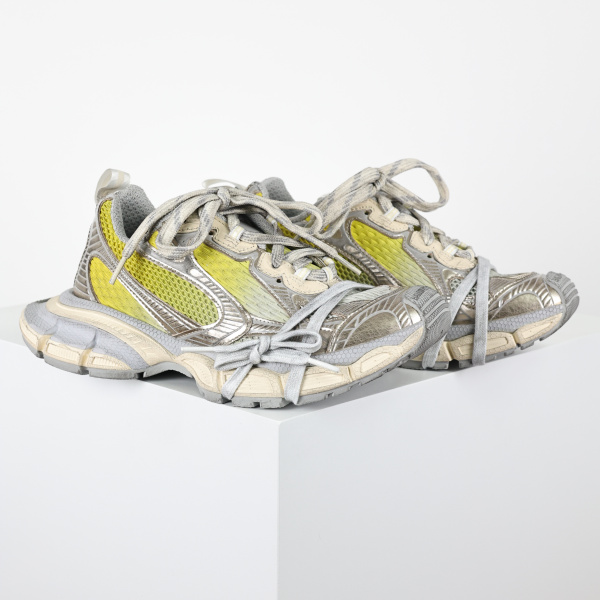 Balenciaga 3XL Worn-Out Gradient Yellow Off White
