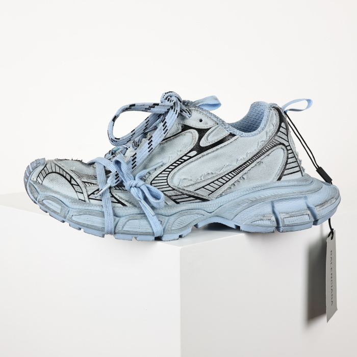Balenciaga 3XL Light Blue