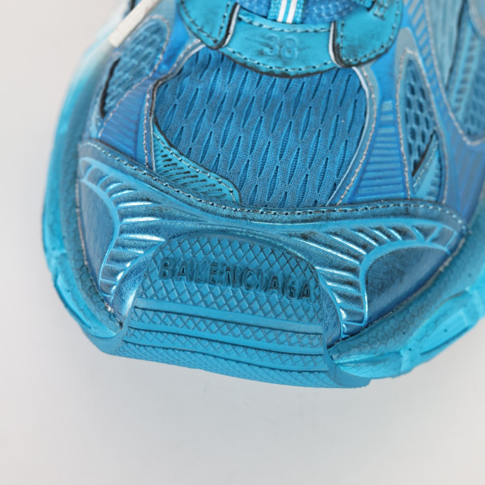 Balenciaga 3XL Toe Spray Sneakers Blue