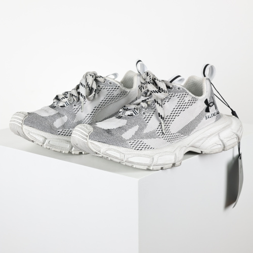 Balenciaga x Under Armour 3XL sneakers in white and black