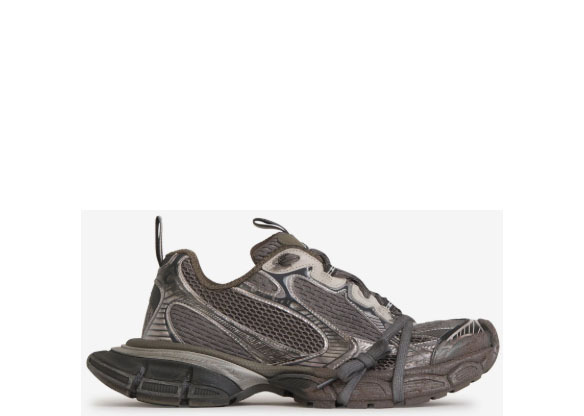 Balenciaga Worn-Out 3XL Sneakers in Barcelona