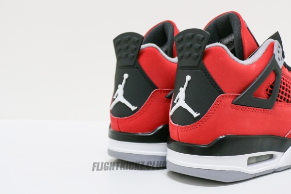Air Jordan 4 Retro Toro GS 2026 (A1)