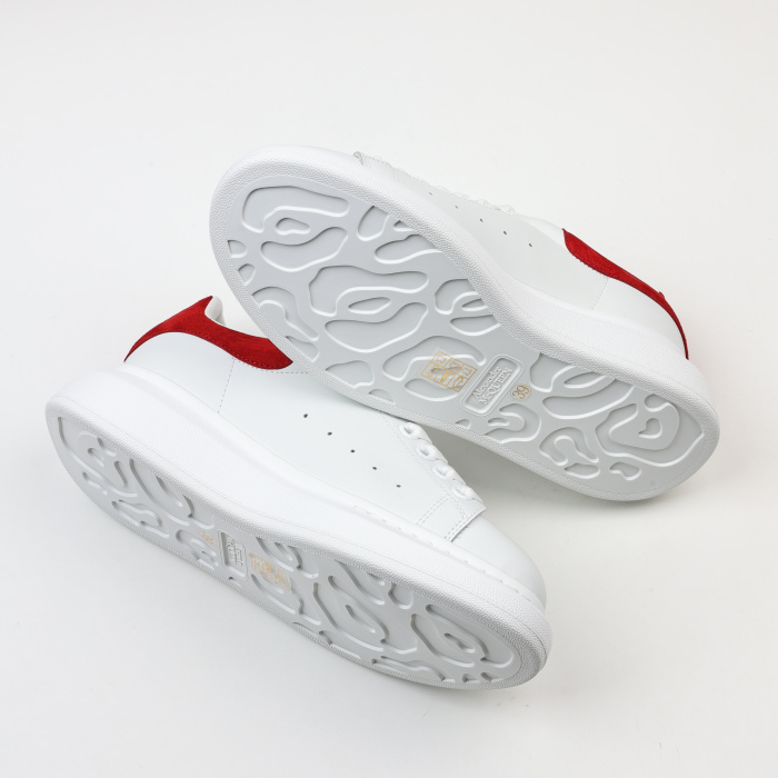 Alexande* McQuee* Oversized Sneaker 'White Lust Red'