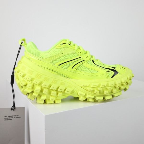 Balenciaga Bouncer Sneaker in Fluo Yellow