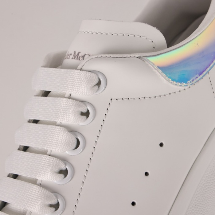 Alexande* McQuee* Oversized Sneaker 'White Iridescent'