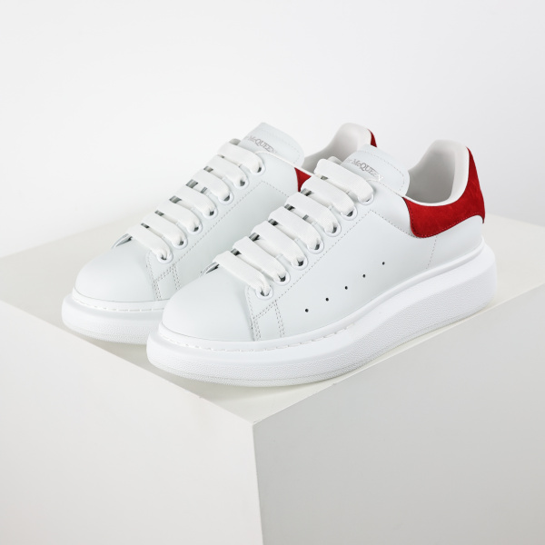 Alexande* McQuee* Oversized Sneaker 'White Lust Red'