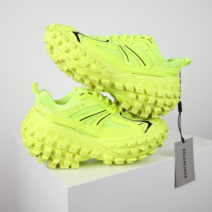 Balenciaga Bouncer Sneaker in Fluo Yellow