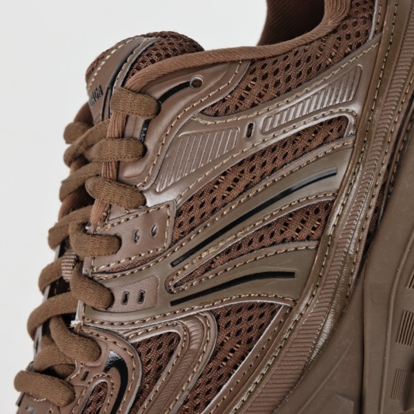 Balenciaga Brown Bouncer Sneakers