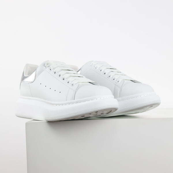 Alexande* McQuee* Oversized Sneaker 'Bleach White Silver'