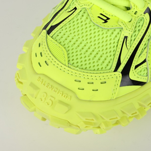 Balenciaga Bouncer Sneaker in Fluo Yellow