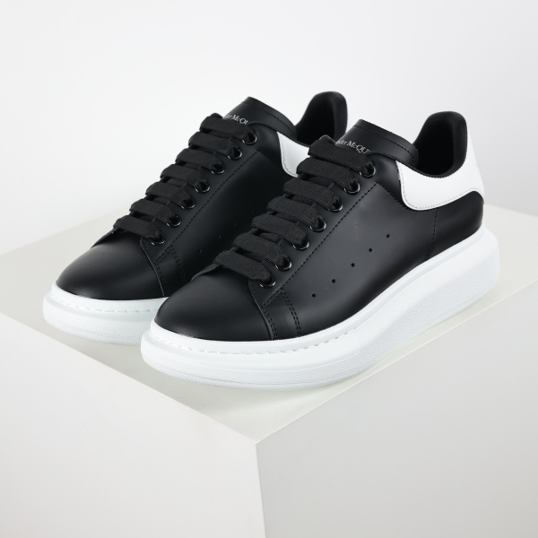 Alexander McQueen Oversized Sneaker 'Black White' 2019