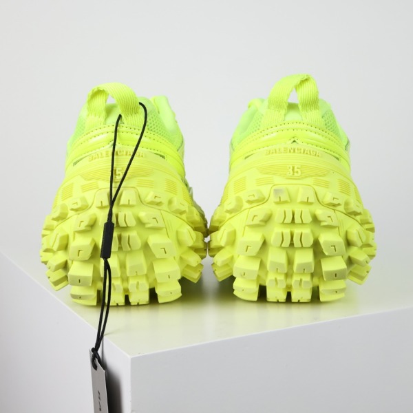 Balenciaga Bouncer Sneaker in Fluo Yellow