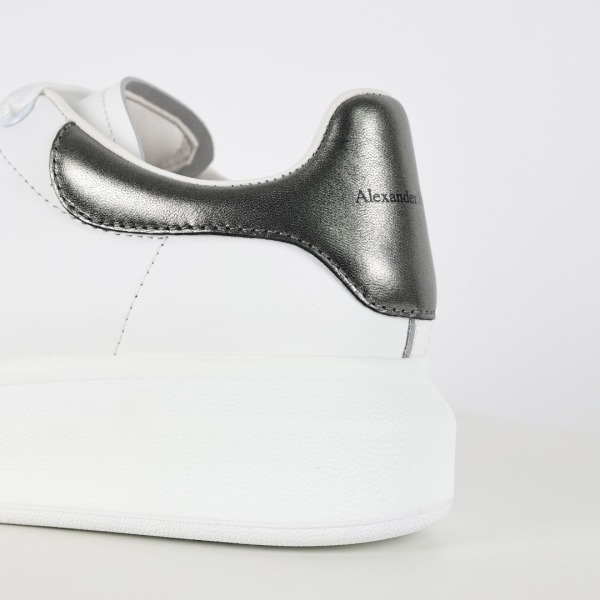 Alexander McQueen Wmns Oversized Sneaker 'Bleach White Silver'
