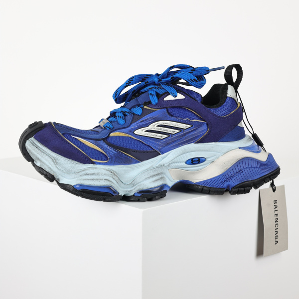 Balenciaga Cargo sneaker in blue