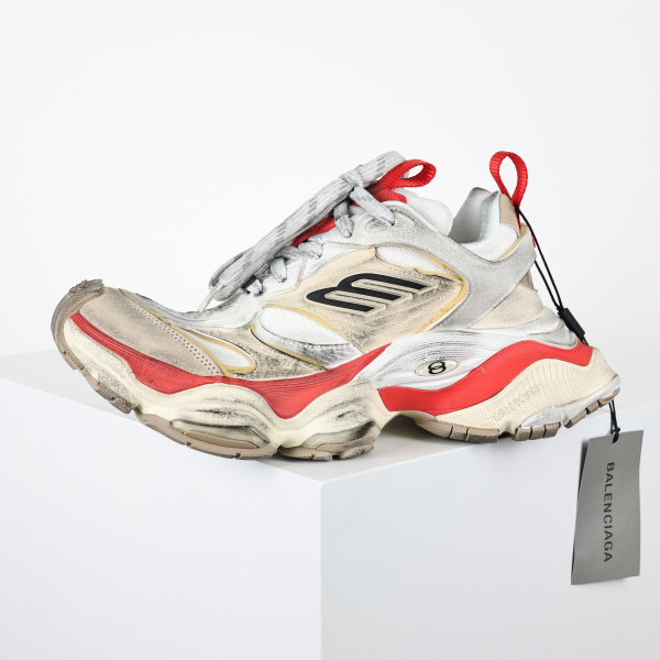 Balenciaga Cargo Worn-Out Beige Red