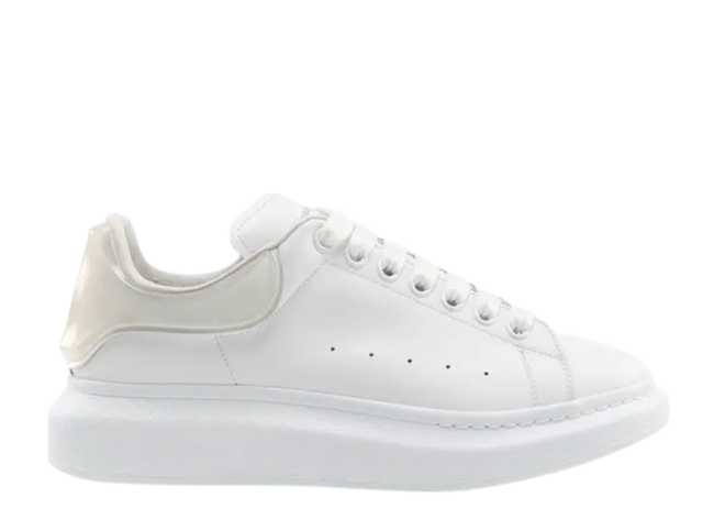 Alexande* McQuee* Oversized Sneaker 'White'