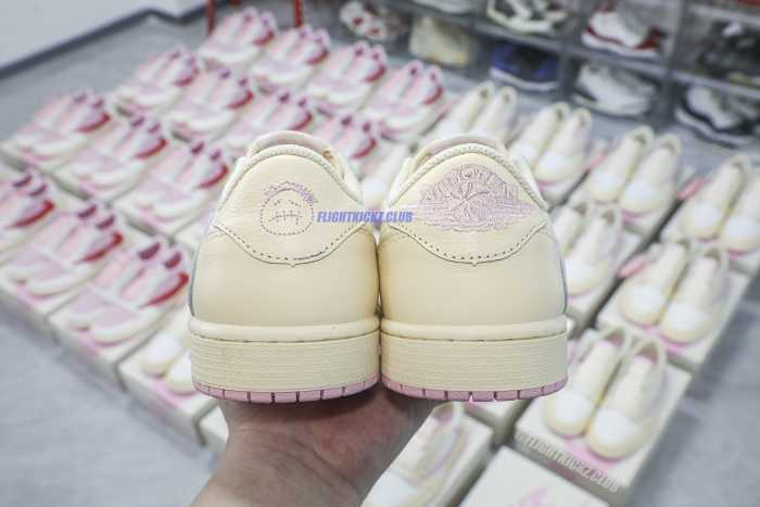Travis Scott x Air Jordan 1 Low OG “Pink Pack”  Muslin Pink 2026 （A1）