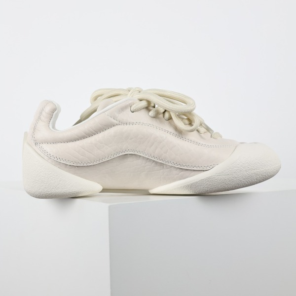 Alexande* McQuee* Wmns Flexion Sneaker 'Off White'