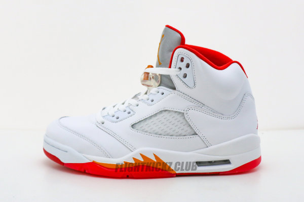 Air Jordan 5 Retro Sunset （2026）