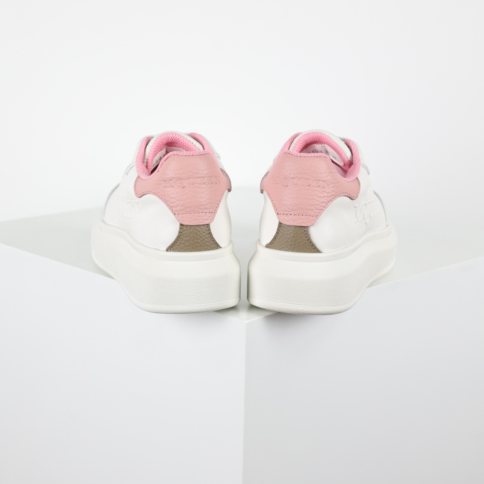 Alexande* McQuee* Oversized Retro White Pink