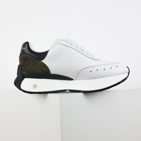 Alexande* McQuee* Sprint Runner 'White Black Khaki'