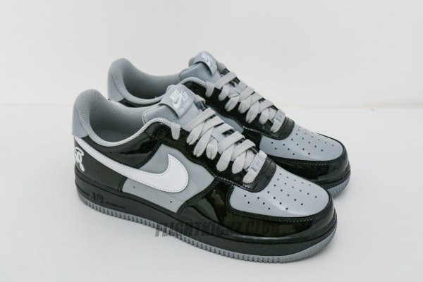 Syna Central Cee Black White Smoke Grey（ A1）