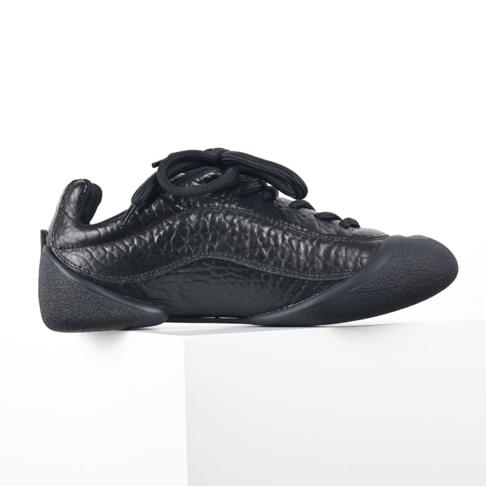 Alexande* McQuee* Wmns Flexion Sneaker Black