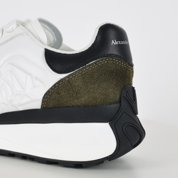 Alexande* McQuee* Sprint Runner 'White Black Khaki'