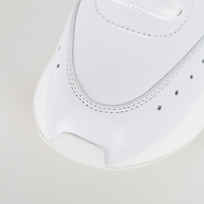 Alexande* McQuee* Sprint Runner 'White'