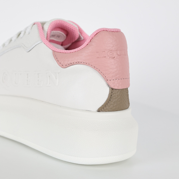 Alexande* McQuee* Oversized Retro White Pink