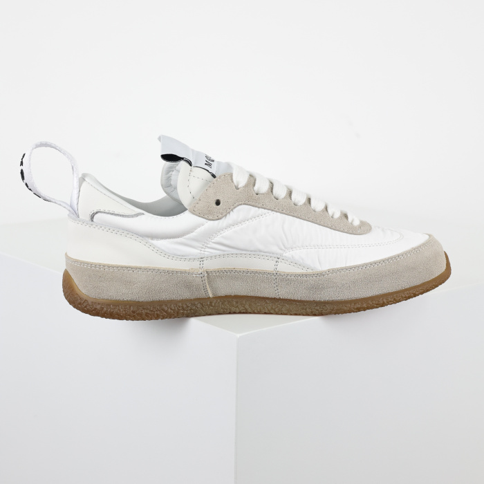 Alexande* McQuee* EC1 sneakers White