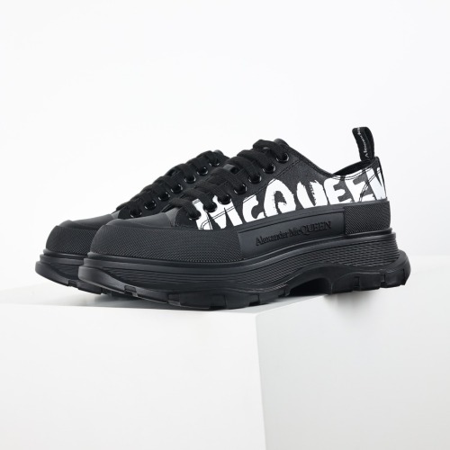 Alexande* McQuee* Tread Slick Low Lace Up McQueen Graffiti Logo Black Black White