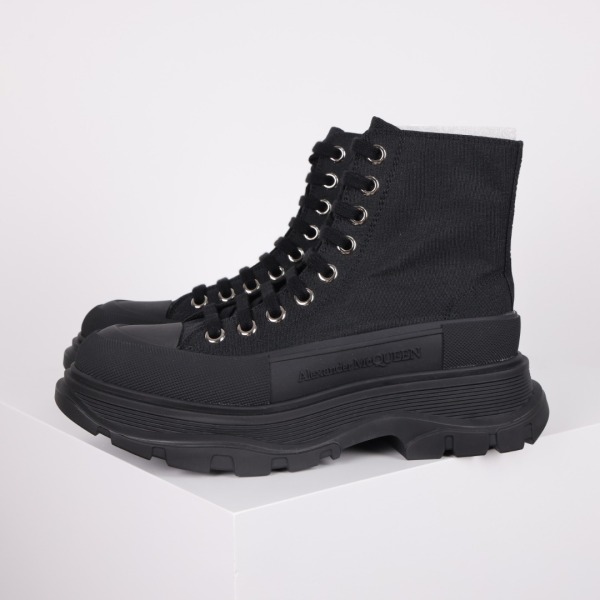 Alexande* McQuee* Wmns Tread Slick Boot 'Black'