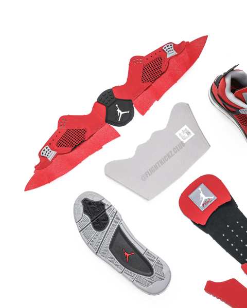 Air Jordan 4 Retro Toro GS 2026 (A1)