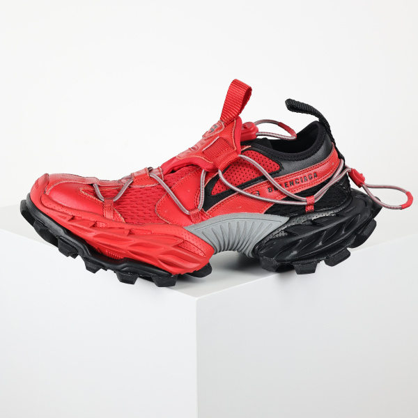 Balenciaga Hike Sneaker in Red/Black