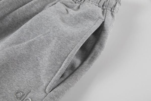 AL0 Accolade Pullover Pants