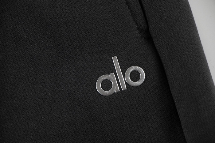 AL0 Accolade Pullover Pants