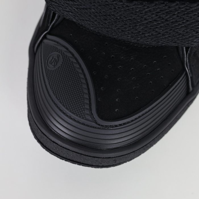 Lanvin Leather Curb Triple Black