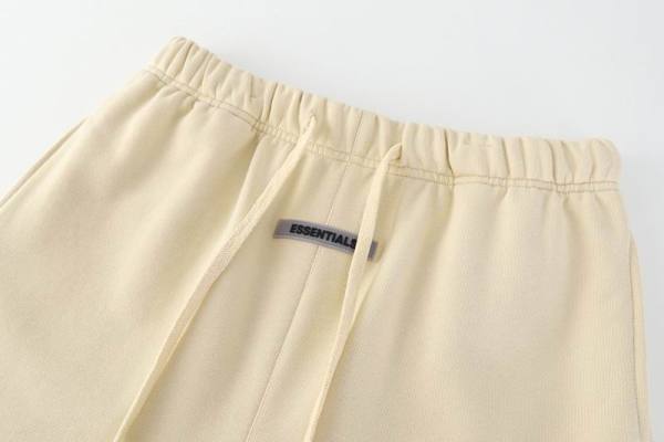 Fear of God Essentials Classic Sweatshort -010