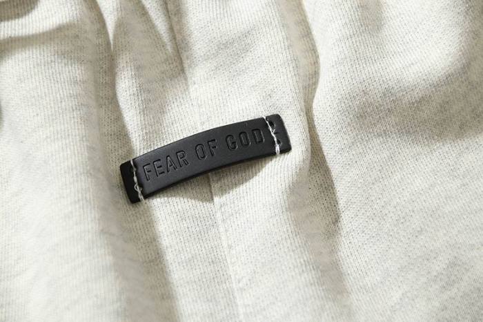 Fear of God 7 Letter Print Shorts -4080